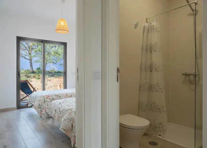 Surfer's Pitstop 알제주르