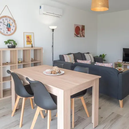 Surfer's Pitstop Apartment