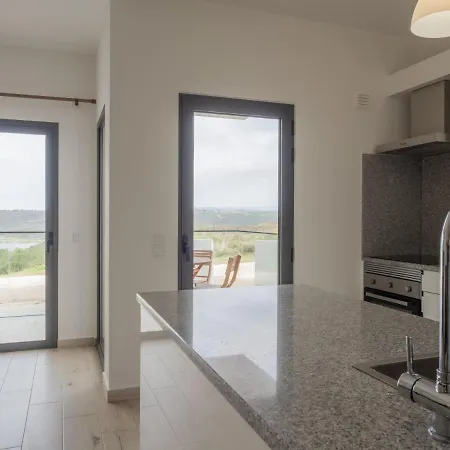 Apartment Surfer's Pitstop Aljezur
