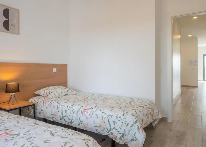 Surfer's Pitstop Aljezur