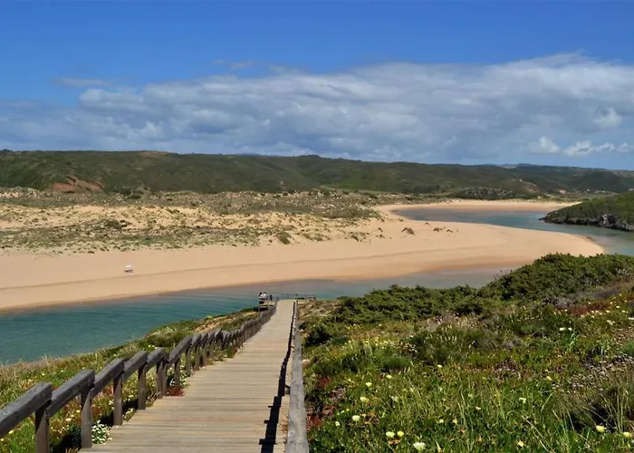 Surfer's Pitstop Apartament Aljezur