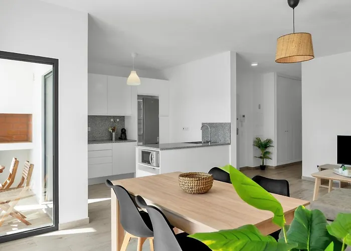 Surfer's Pitstop Apartament