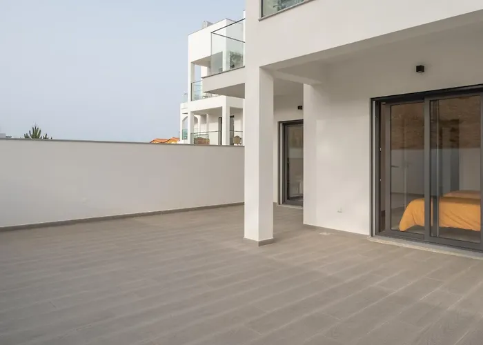 Surfer's Pitstop Apartament